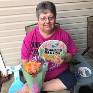 Meet your Posher, Sharon